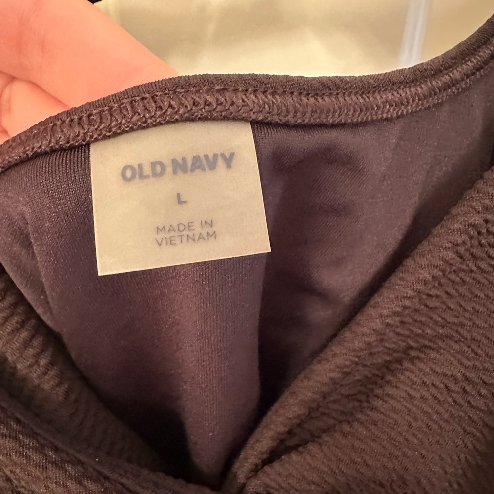 Old Navy maternity tankini top, large - Picture 3 of 5